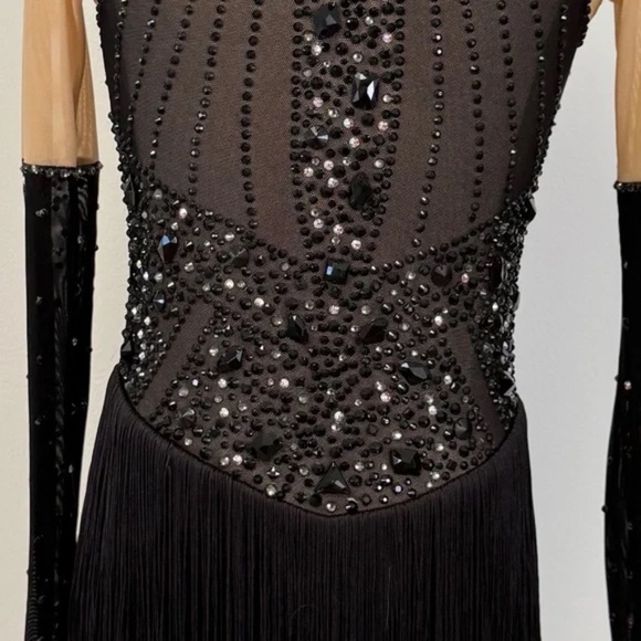 Custom Figure Skating Competition Dress - Girls Size 11/12 - Picture 8 of 16